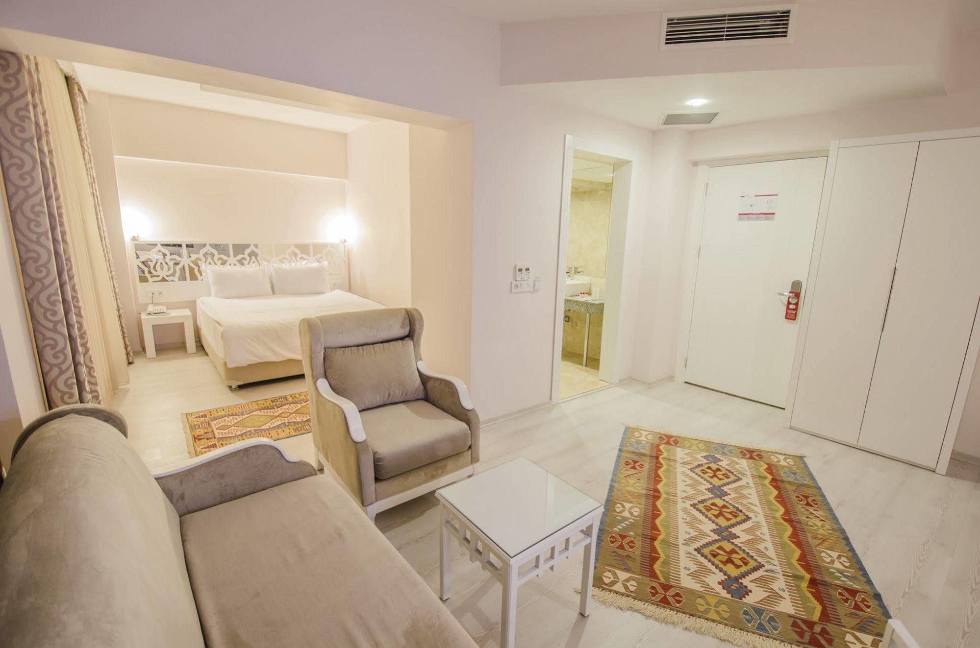 Cimenoglu Hotel デニズリ エクステリア 写真